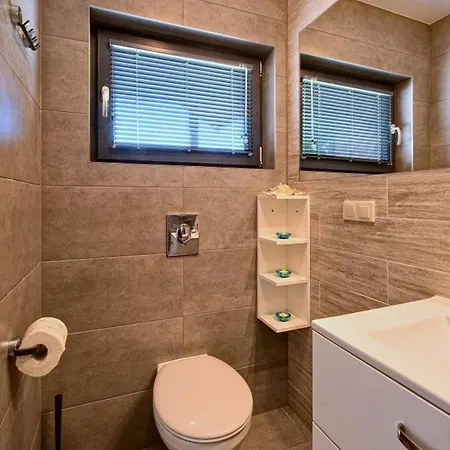 펜션 Letniskowe Morza Szum