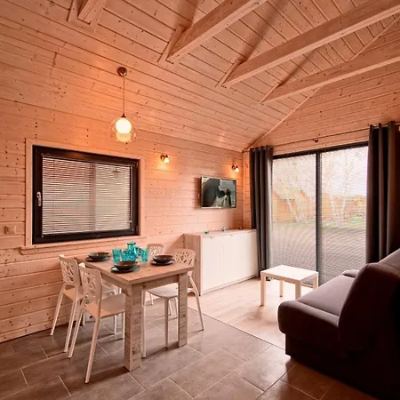 Prázdninový dům Letniskowe Morza Szum *