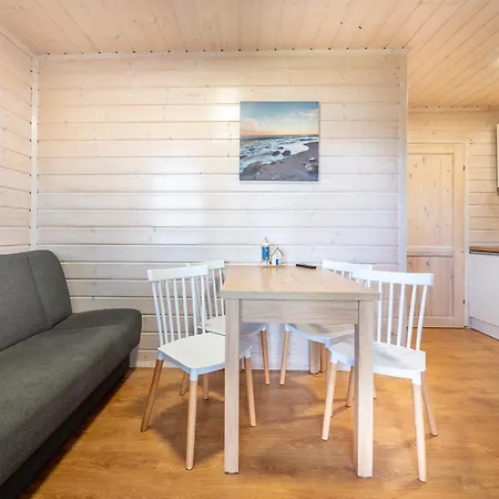 Holiday home Letniskowe Morza Szum *