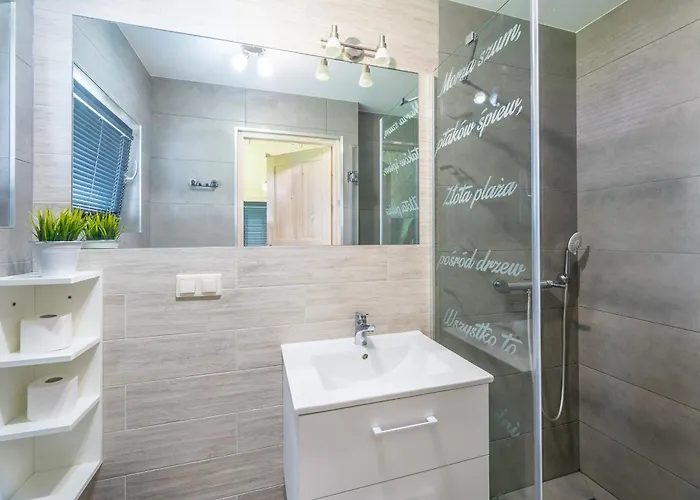 Letniskowe Morza Szum *