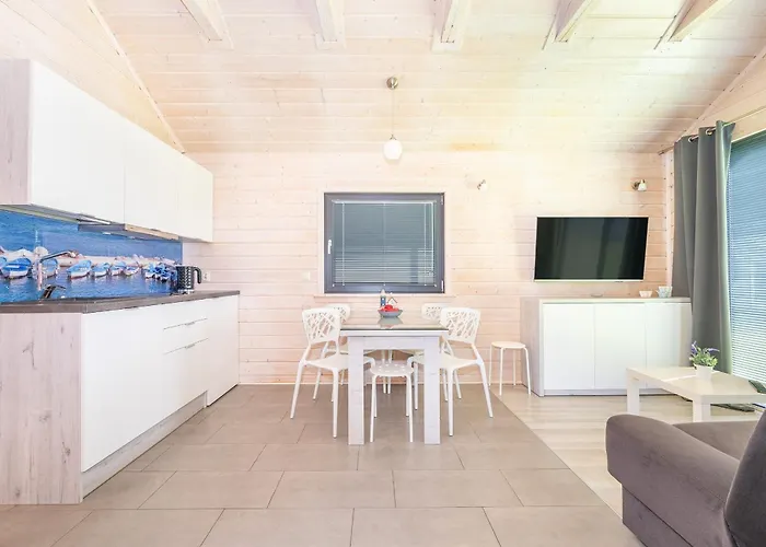 Letniskowe Morza Szum Дом отдыха